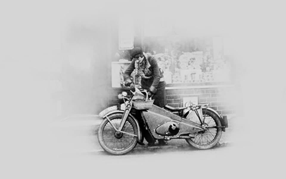 1933 1933